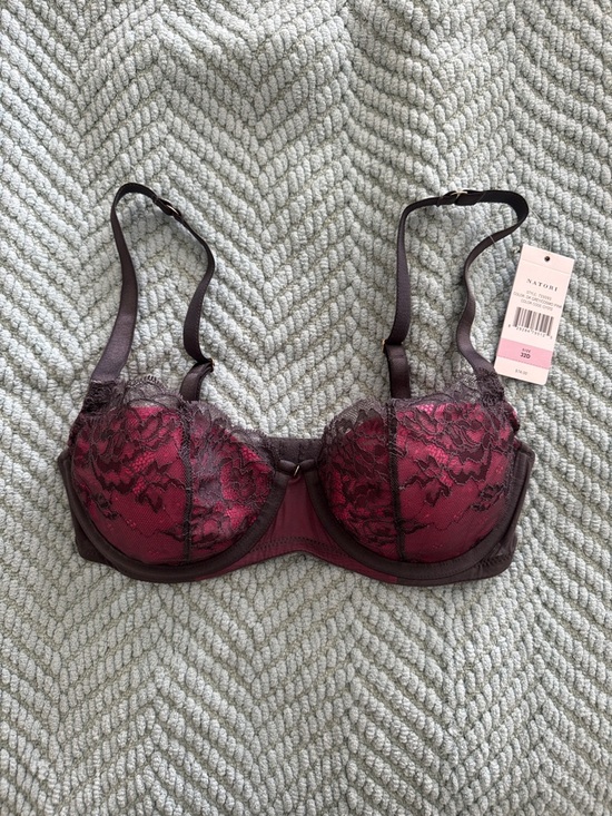 Natori Other - Lace-Trim Bra in Burgundy and Charcoal